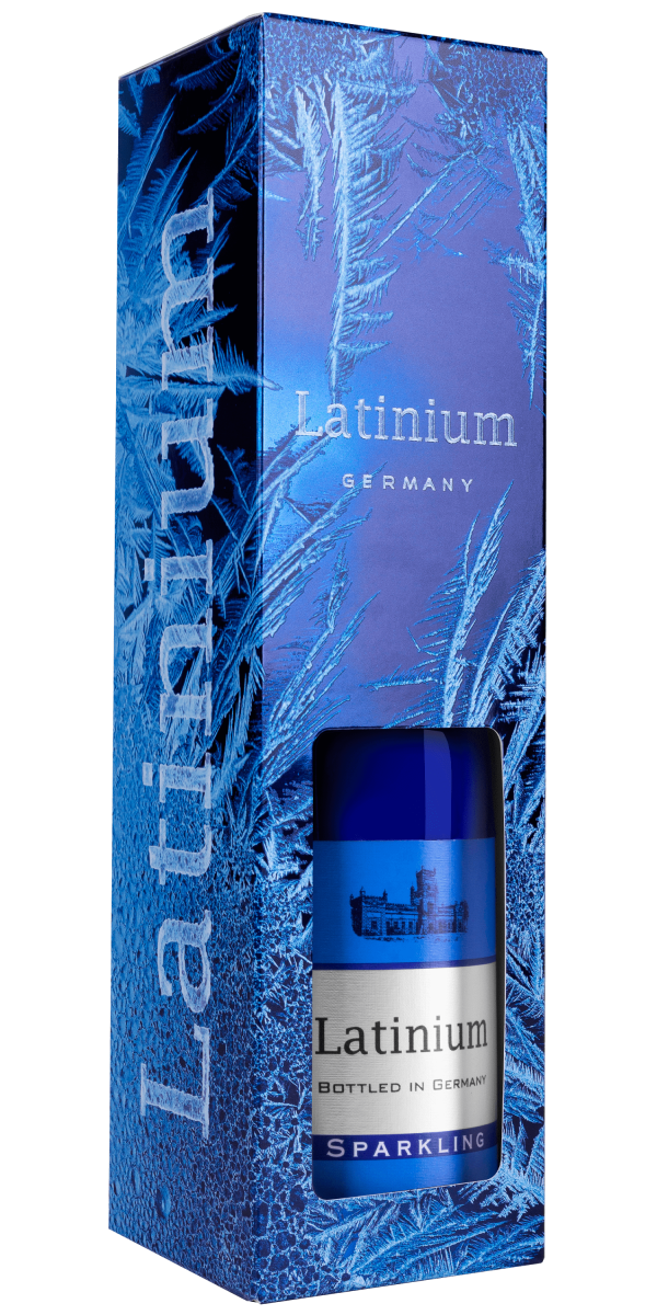 Фото Винний напій Latinium Sparkling біле напівсолодке 0.75л у сувенірній упаковці №1