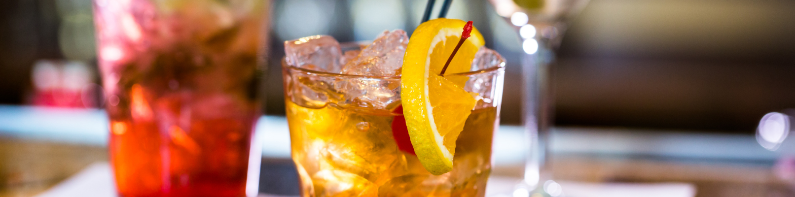 Алкогольное меню к весенним праздникам – наслаждаемся коктейлями!