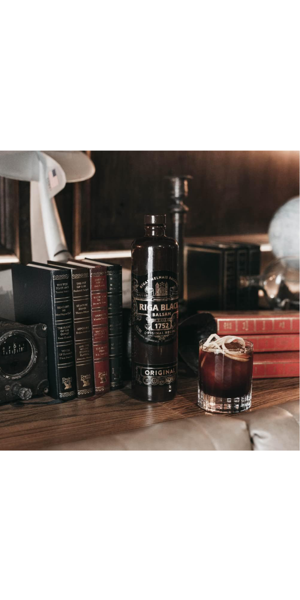 Орыс лесбияндары досына шабуыл жасады (HD)